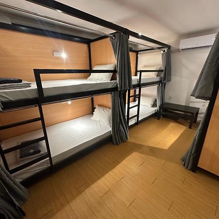 The Cute Silom Hostel Bangkok Extérieur photo