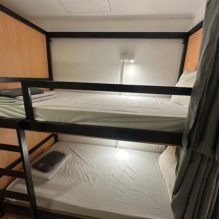 The Cute Silom Hostel Bangkok Extérieur photo