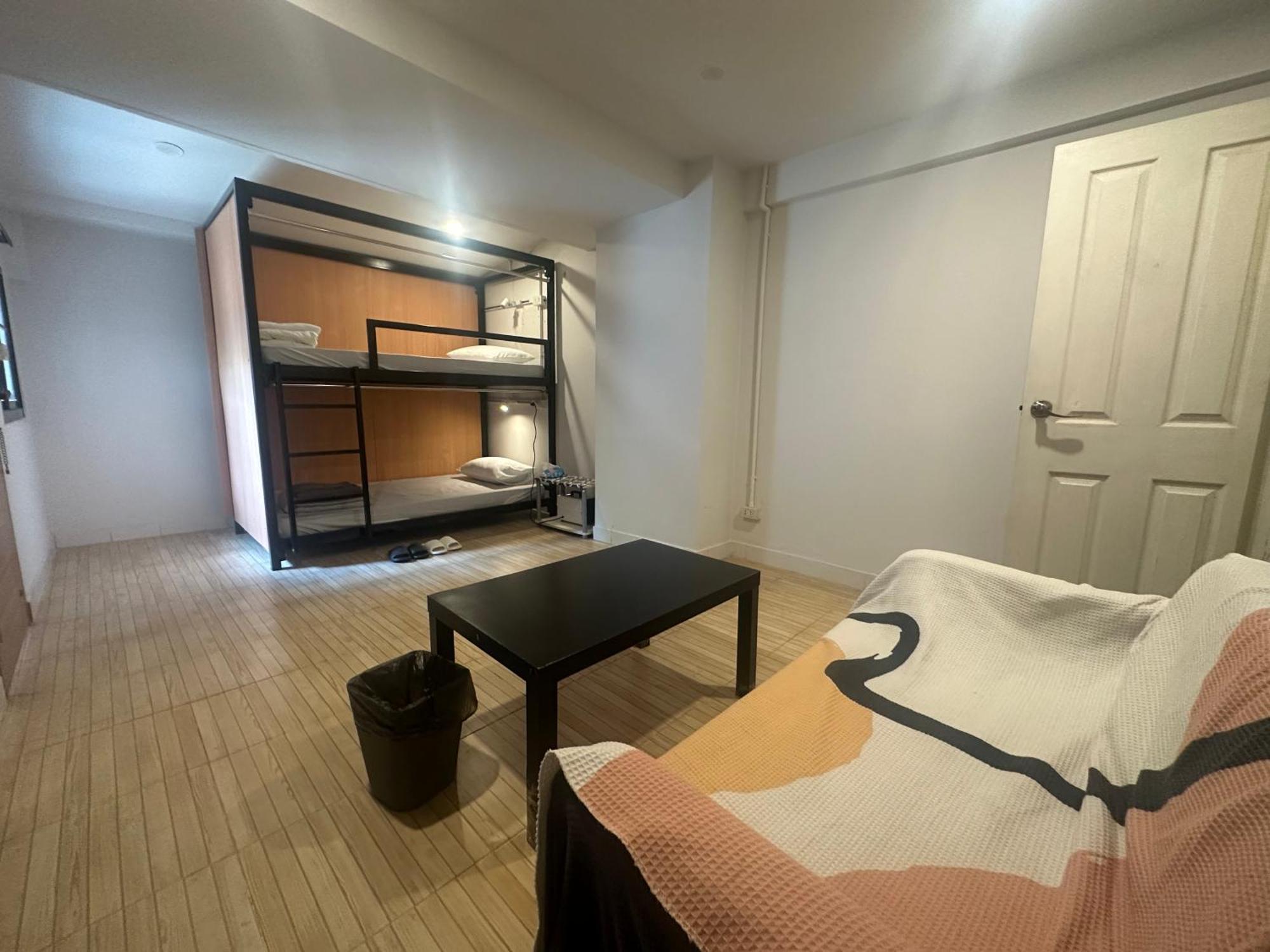 The Cute Silom Hostel Bangkok Extérieur photo