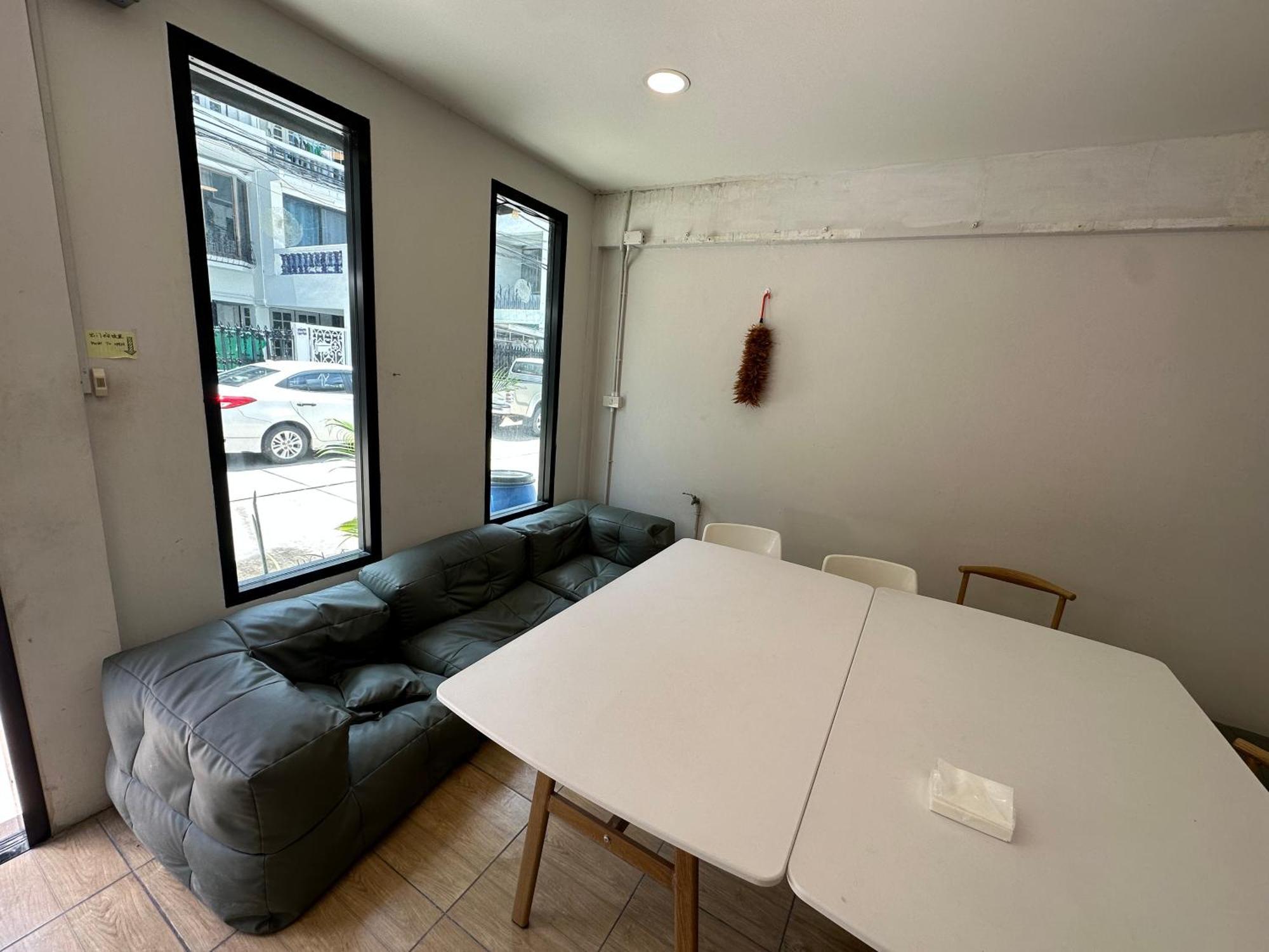 The Cute Silom Hostel Bangkok Extérieur photo