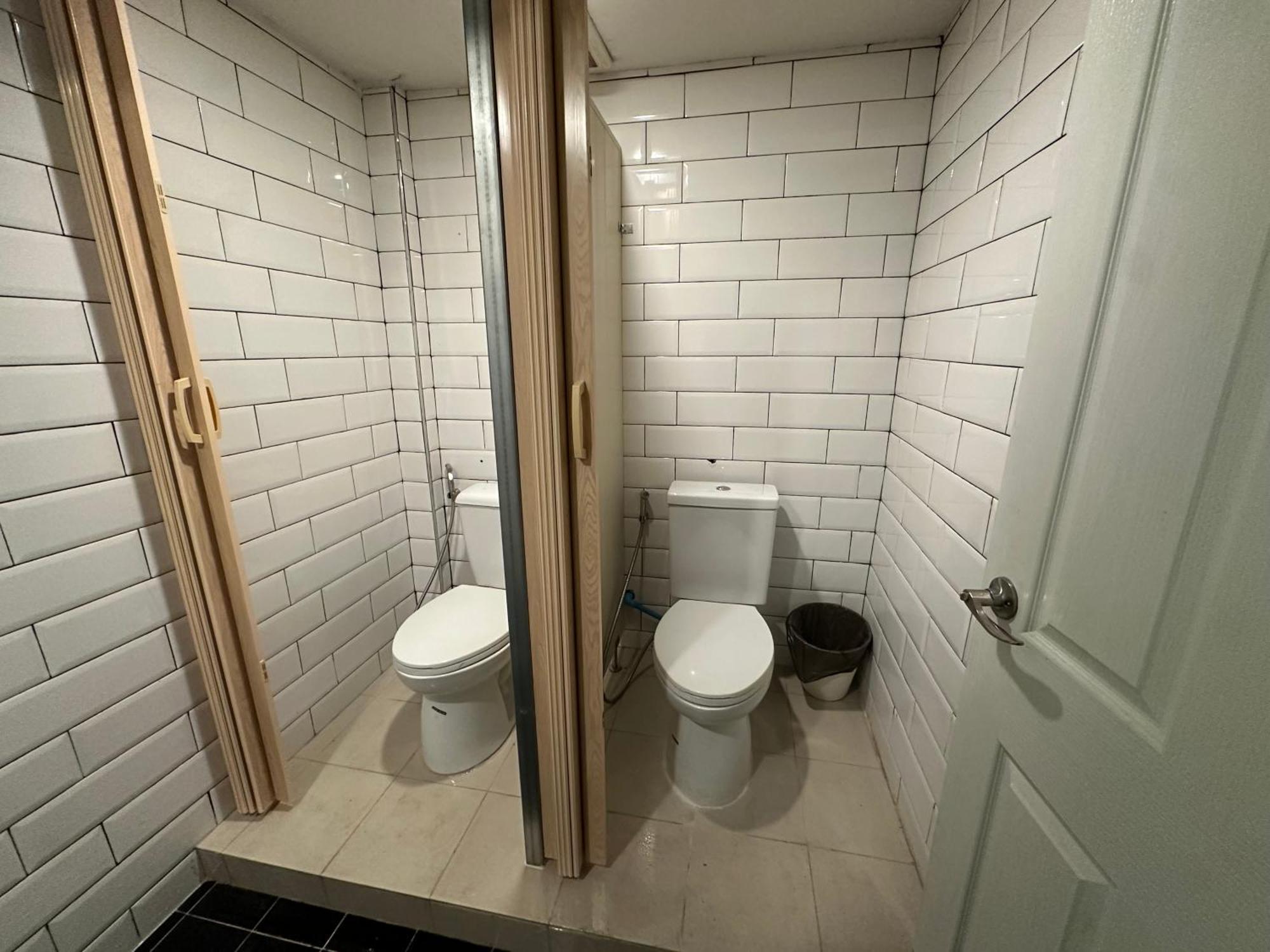 The Cute Silom Hostel Bangkok Extérieur photo