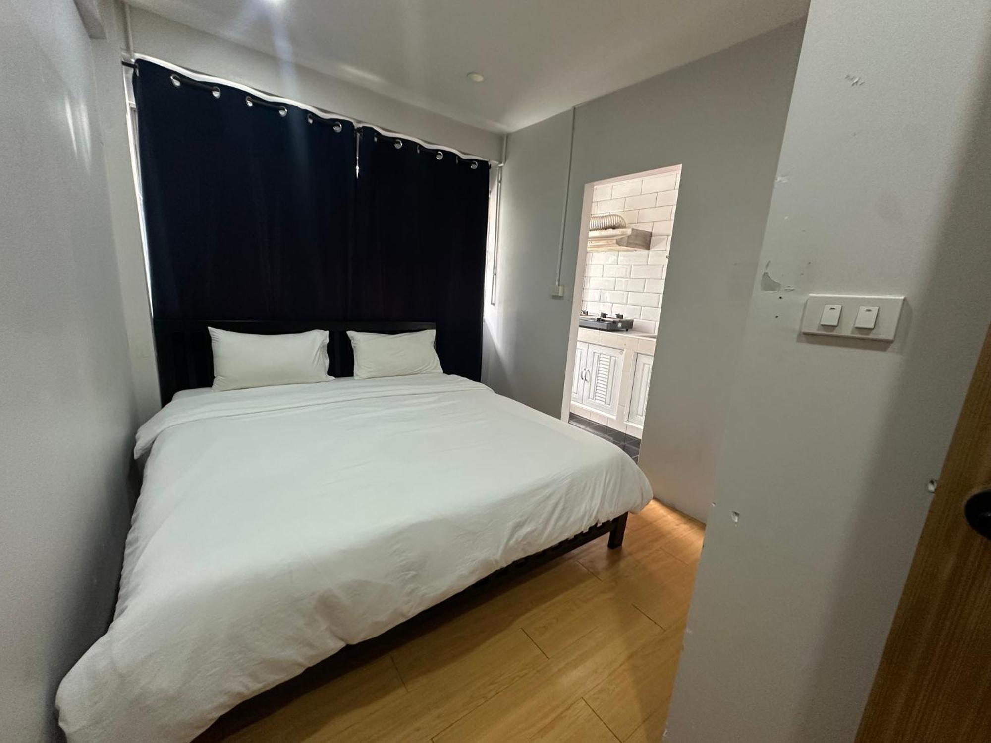 The Cute Silom Hostel Bangkok Extérieur photo