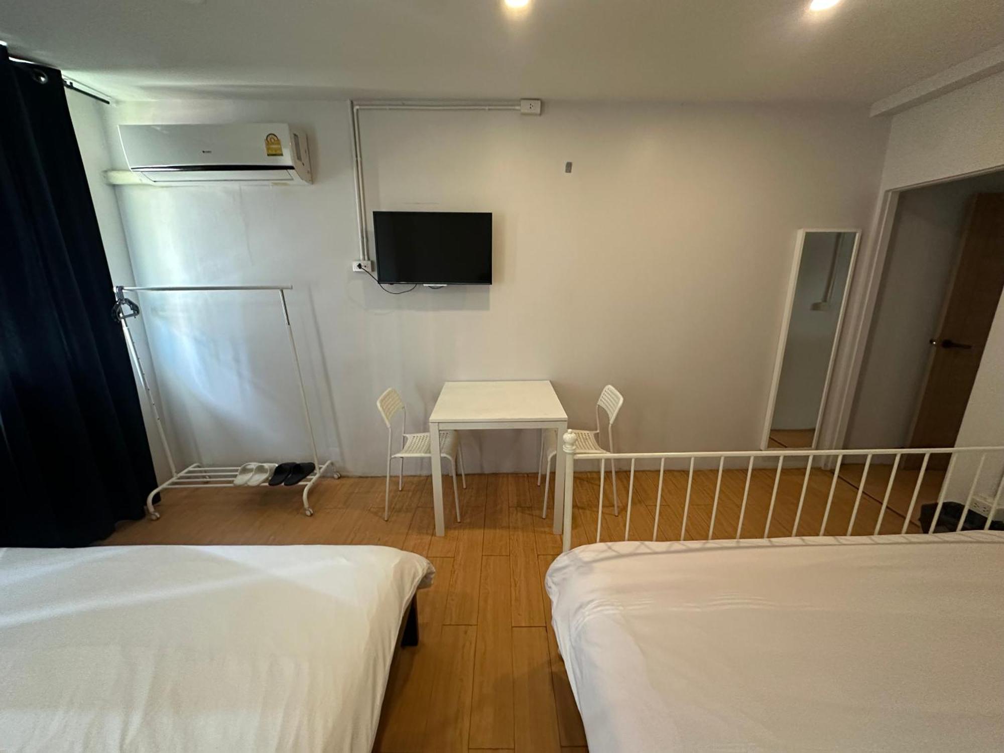 The Cute Silom Hostel Bangkok Extérieur photo